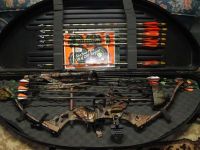Guns & Hunting Supplies Fred Bear "Code" Compound Bow/Acces