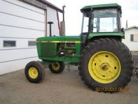 Tractors John Deere 4240