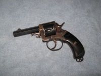 Guns & Hunting Supplies Antique pistol