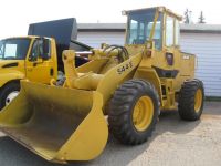 Loaders Used 544E Payloader for sale. Good condition