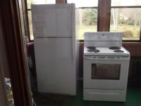 Major Appliances Refrigertor and stove for sale