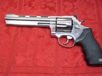 Guns & Hunting Supplies Taurus Model 608