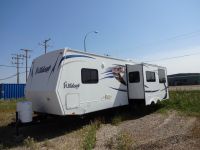 Travel Trailers 2011 Forest River Wildcat 28RKS