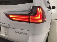 SUVs 2017 Lexus LX 570